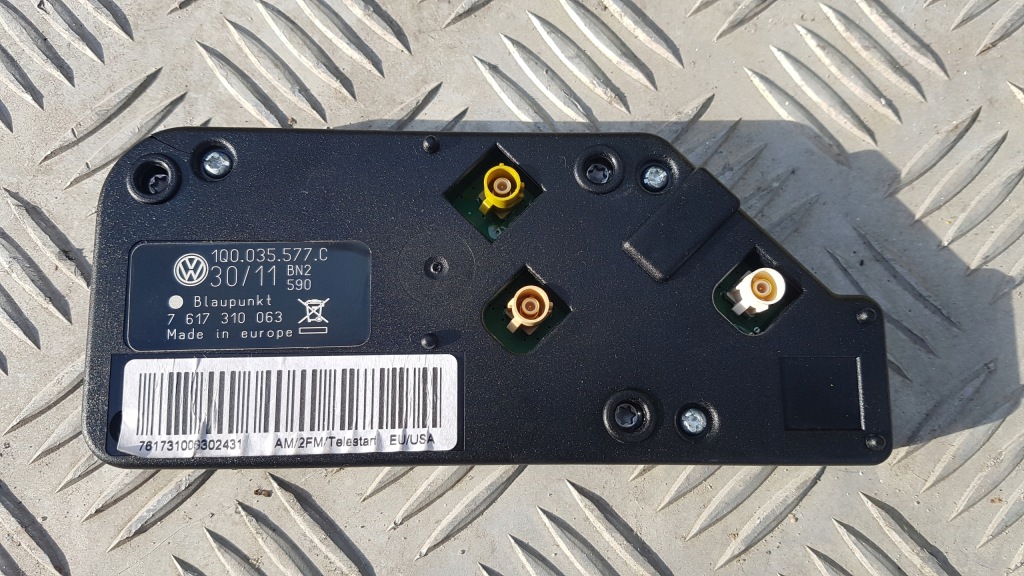 фото №1, Усилитель антенный vw eos lift 1q0035577c