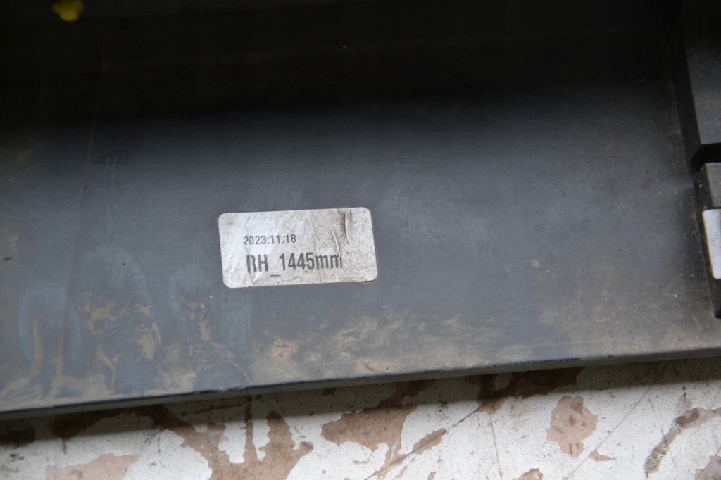 фото №10, Kia ev6 21- молдинг порог левая 87754-cv300 оригинал