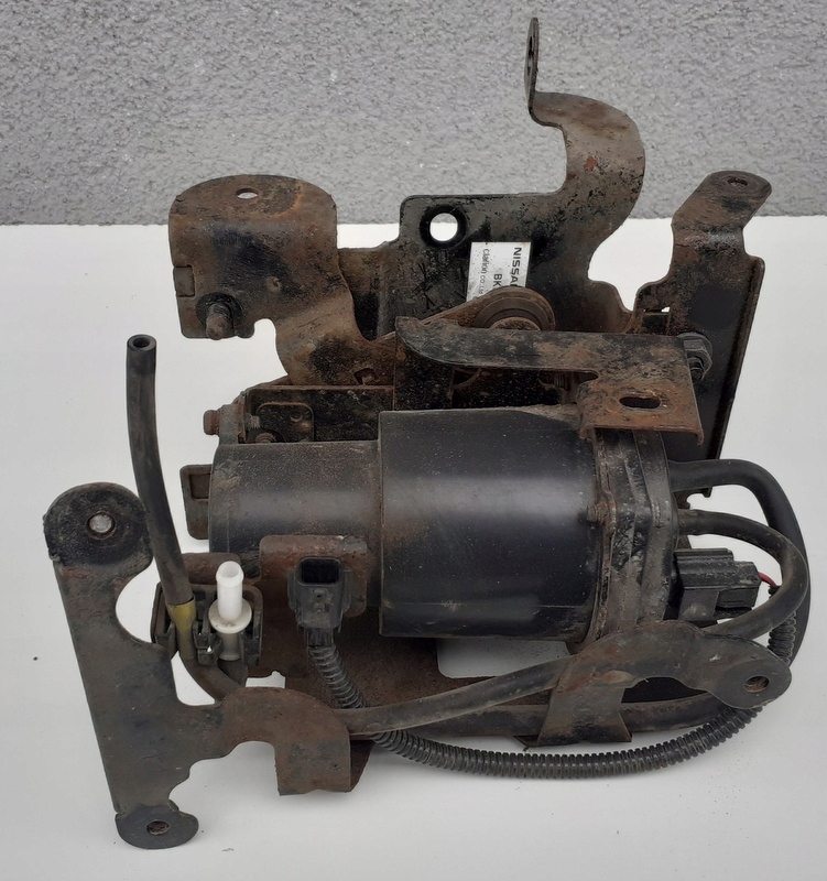 фото №1, Компресор миття камери задня nissan note e12 ii