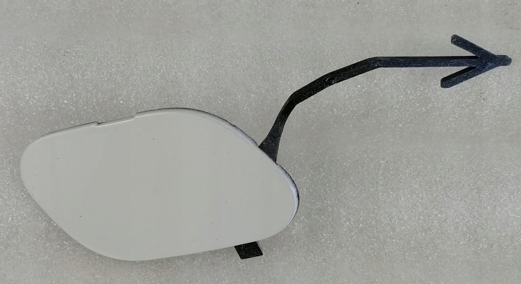 Купить Corsa e заглушка фаркоп бампера перед 13399230