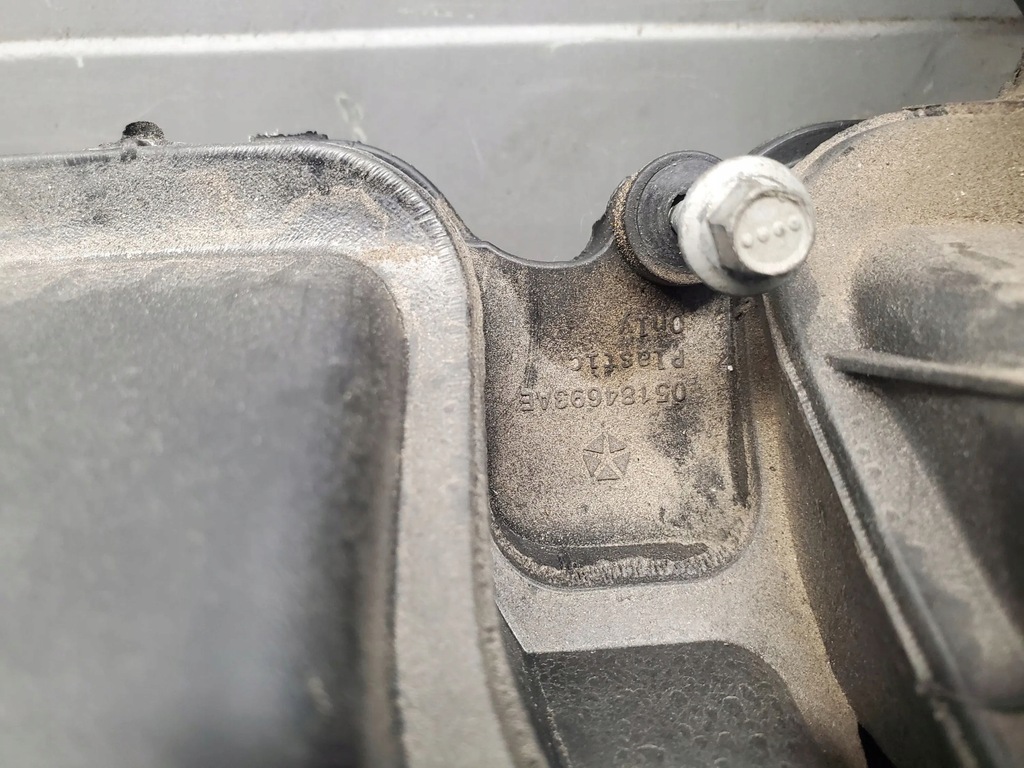 фото №5, Dodge challenger 05184693ae колектори впускні