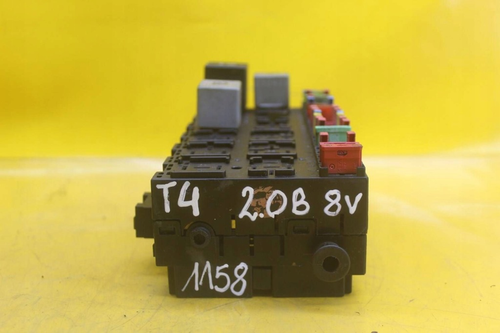 фото №9, Коробка запобіжників vw transporter t4 multivan 357937039