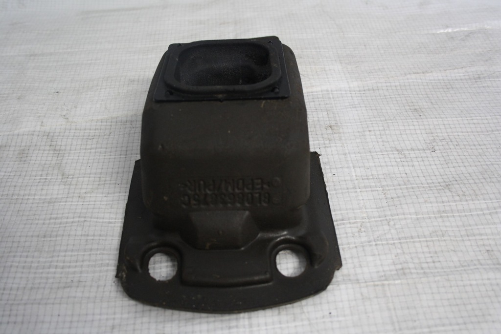 фото №8, Шумоизоляция выборщик audi a3 8l fl hb 8l0863875c