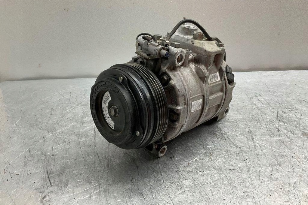 фото №8, Компрессор кондиционера bmw 7 f01, f02 7sbu17c 4.4l бензиновый 2010