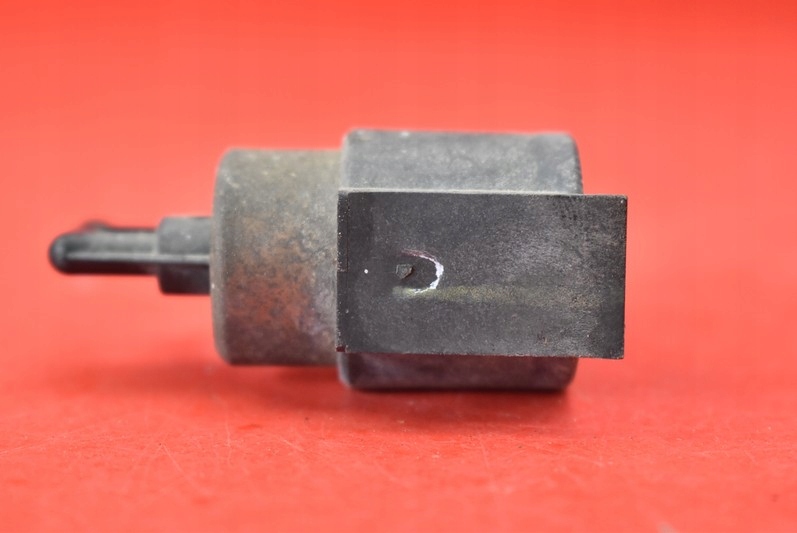 фото №6, Клапан вакуумa cadillac cts 1 i 3.2 v6 223 km 02-07