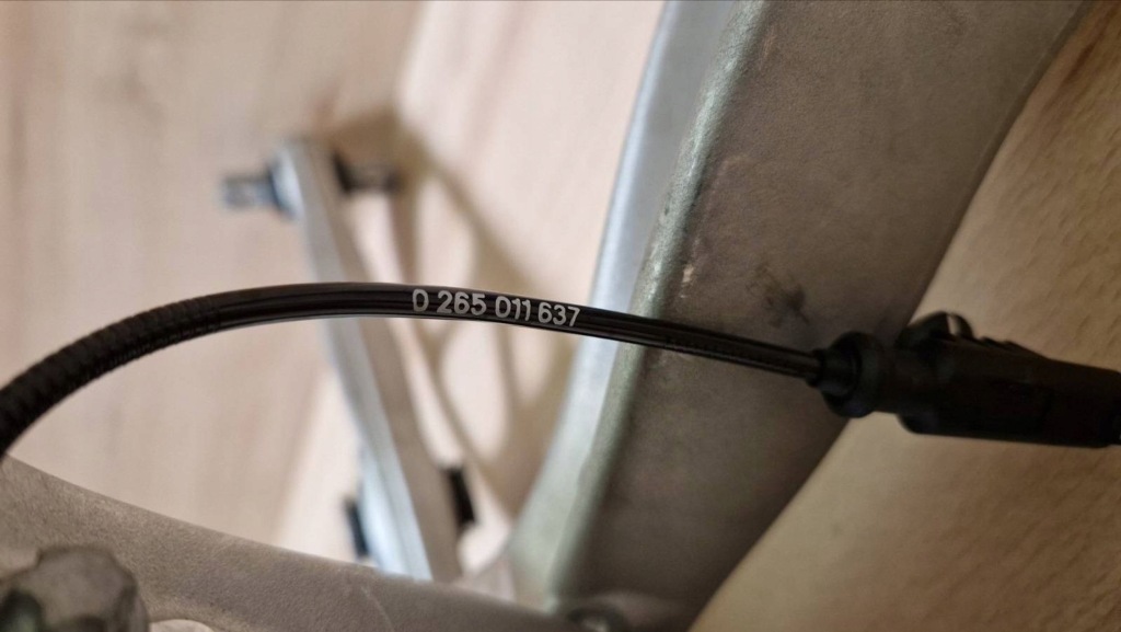 Ступица колеса передний mercedes-benz sl amg r232 a2323305902 Киев