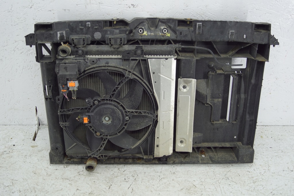 фото №6, Pas передний радиатор peugeot 2008 i 1.2 b