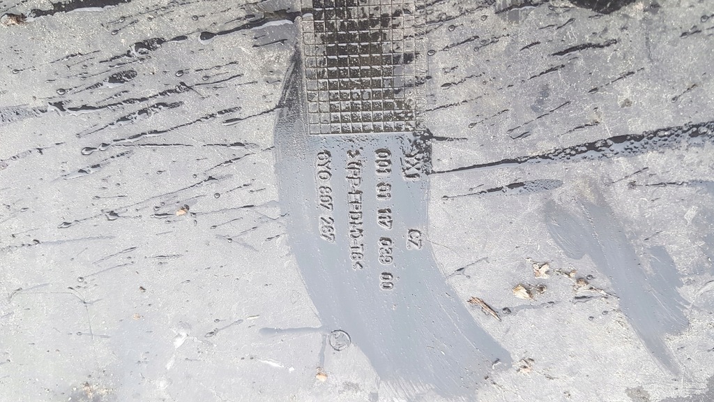 фото №3, Рамка кронштейн підкладка номерного знака skoda fabia