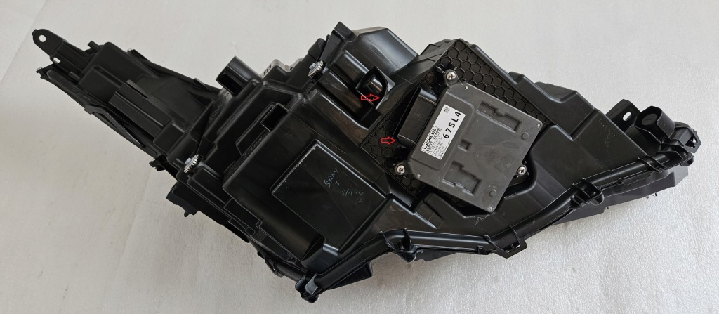 Купити Лампа перетворювач ліва lexus rx iv рестайлінг  2019-2022