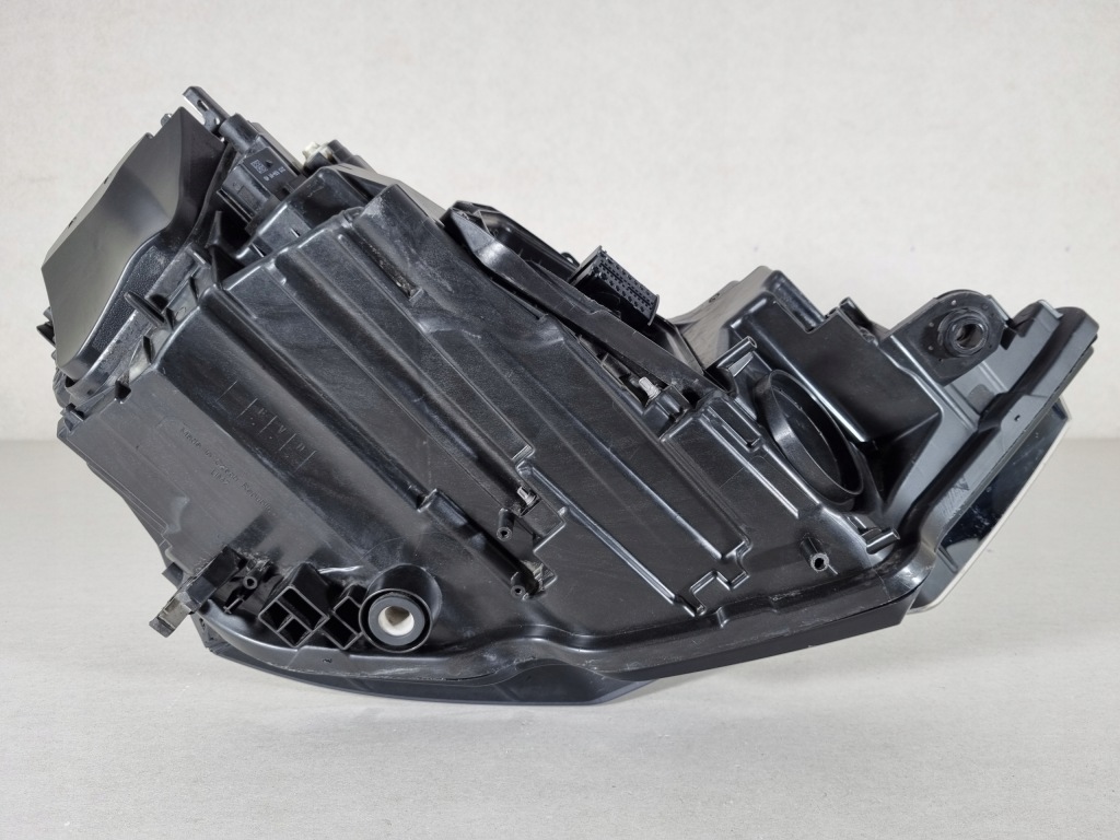 фото №7, Audi a6 c8 4k0 full led лампа ліва перед передня