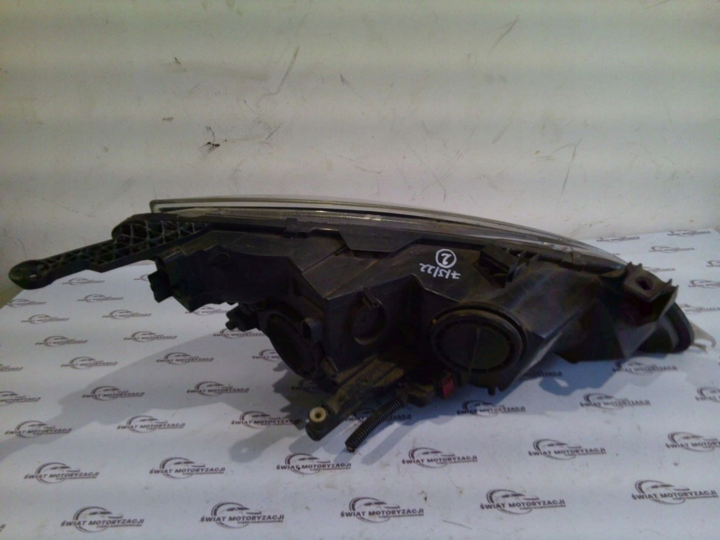 Astra j gtc 13r лампа левая перед 13281282 anglik с Разборки