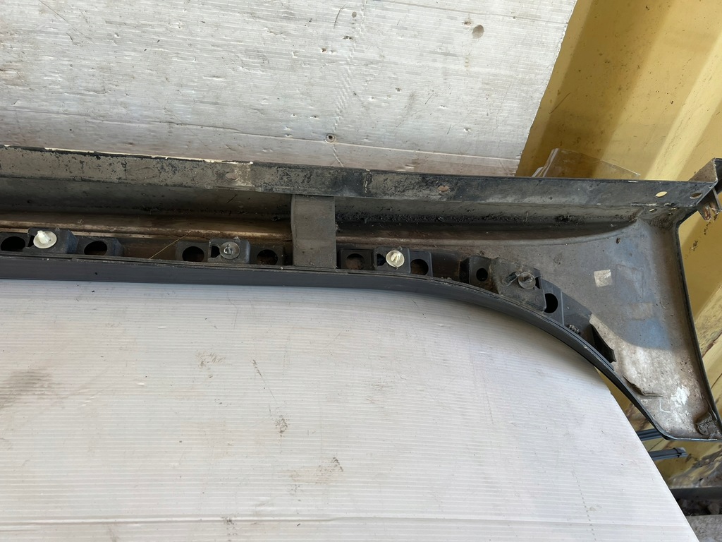 фото №12, Jaguar xe x760 r-sport молдинг накладка порог порог левая gx7m-101d57-a