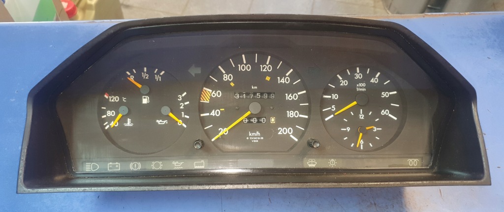 Купить Счетчик приборная панель mercedes 1245426406