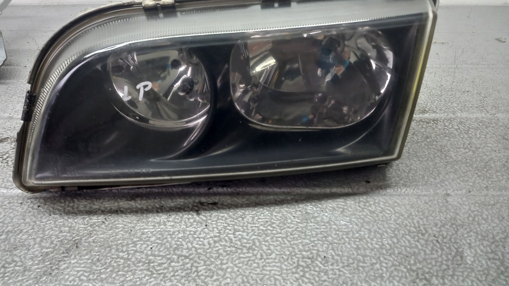 фото №1, Фара левый volvo v40 01r kombi