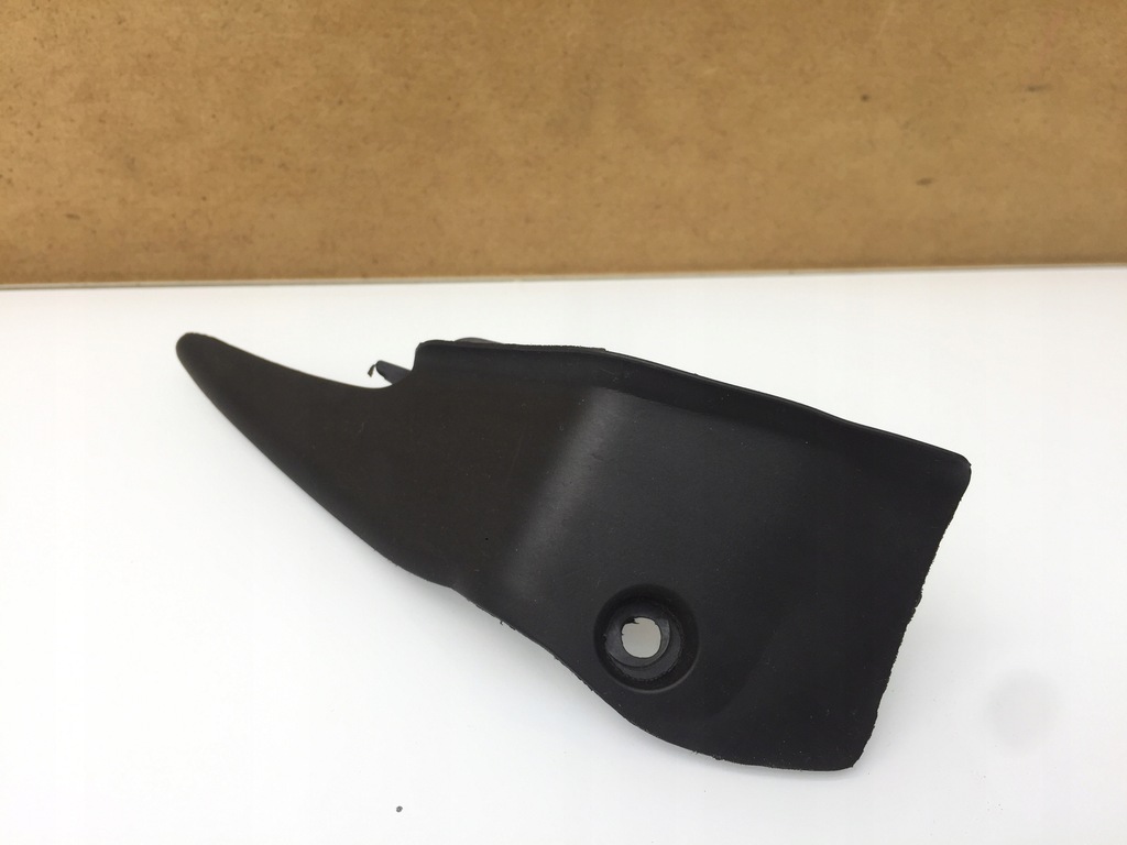 фото №1, Citroen ds7 захист заглушка жабо права