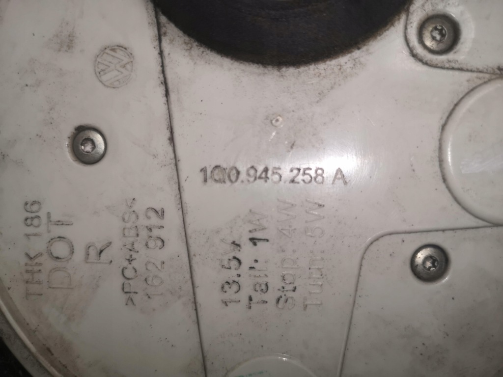 фото №9, Лампа левая правая w крыло vw eos 05-10