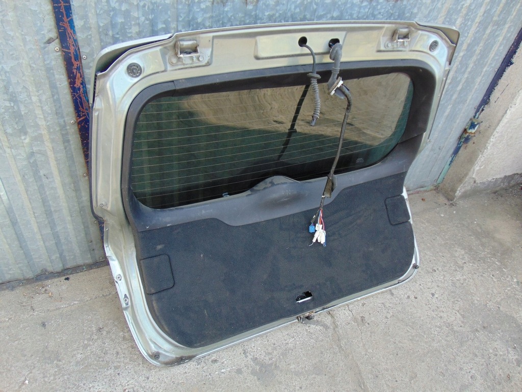 фото №15, Кришка багажника багажника toyota avensis t27 kombi комплектна