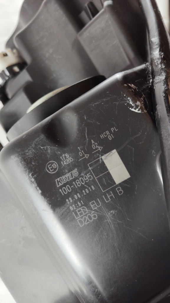 Suzuki vitara 3 full led правый левый фара правый  левая фара Киев