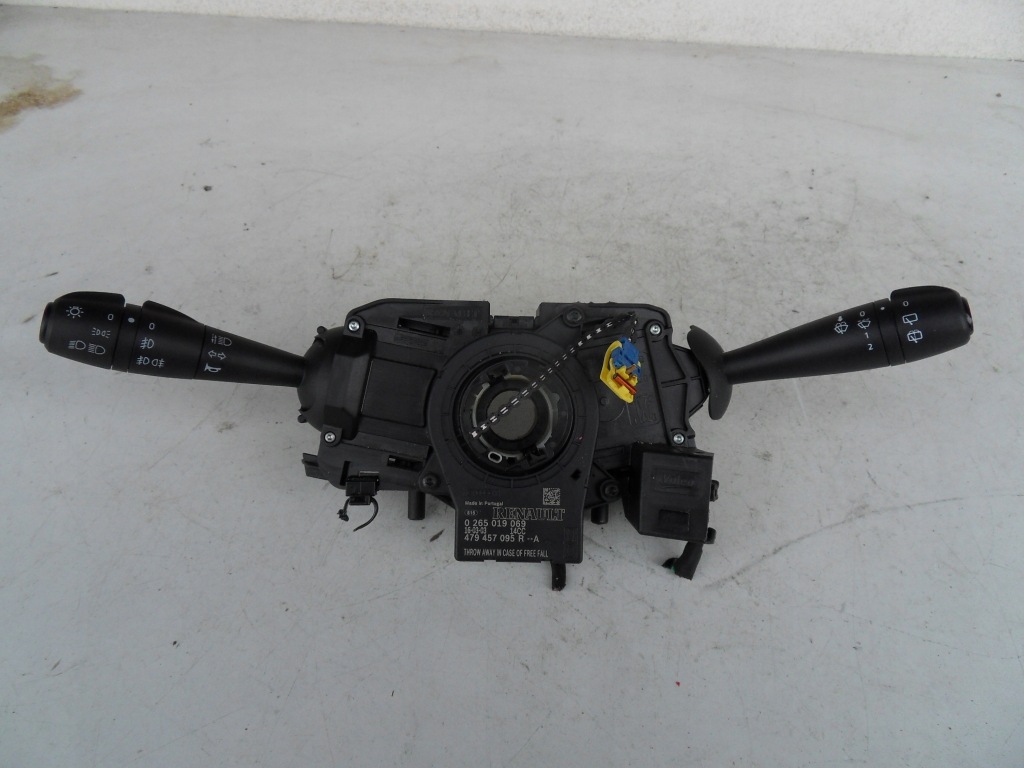 фото №1, Dacia sandero ii 2 12-16 переключатель комбинированный лента