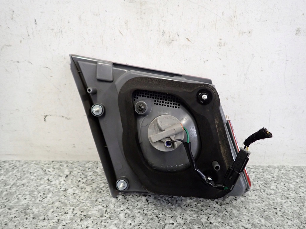 фото №6, Chevrolet cruze sedan 08-12 лампа задняя правая w крышка багажника