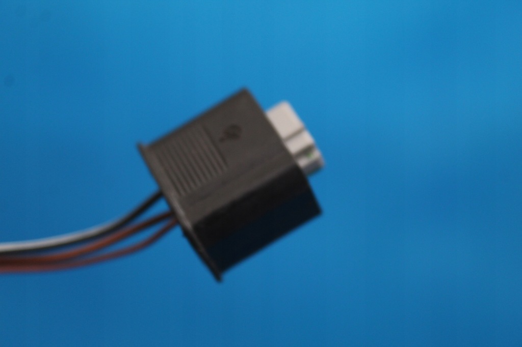 фото №6, Vw audi колодка штекер 4b0972883a