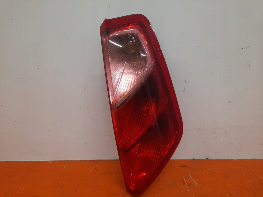 фото №1, Fiat grande punto iii 05-10 лампа задняя задняя правая наружная 3d 27462201