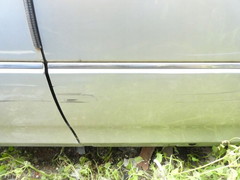 Lexus ls430 дверь левое  задняя задняя левое задняя Оригинал