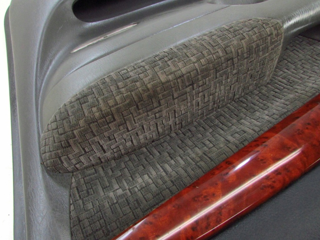 фото №9, Toyota land cruiser 120 3d обшивка дверь правый перед europa 02-09r