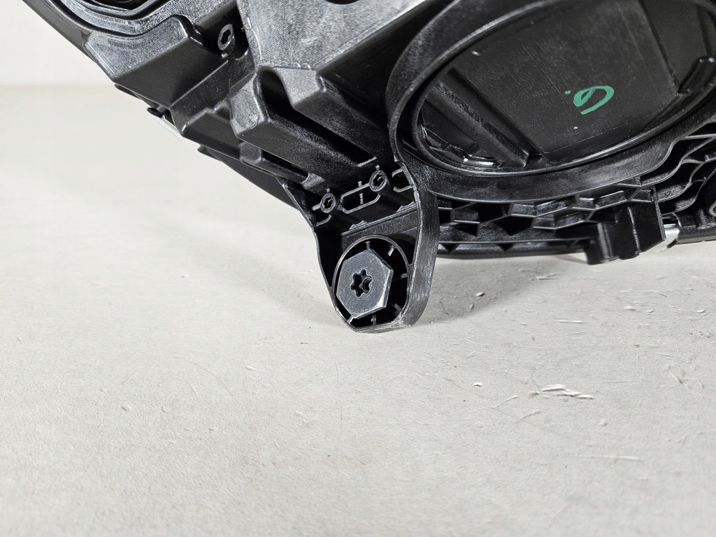 фото №14, Mercedes c-klasa w206 full led digital лампи перед