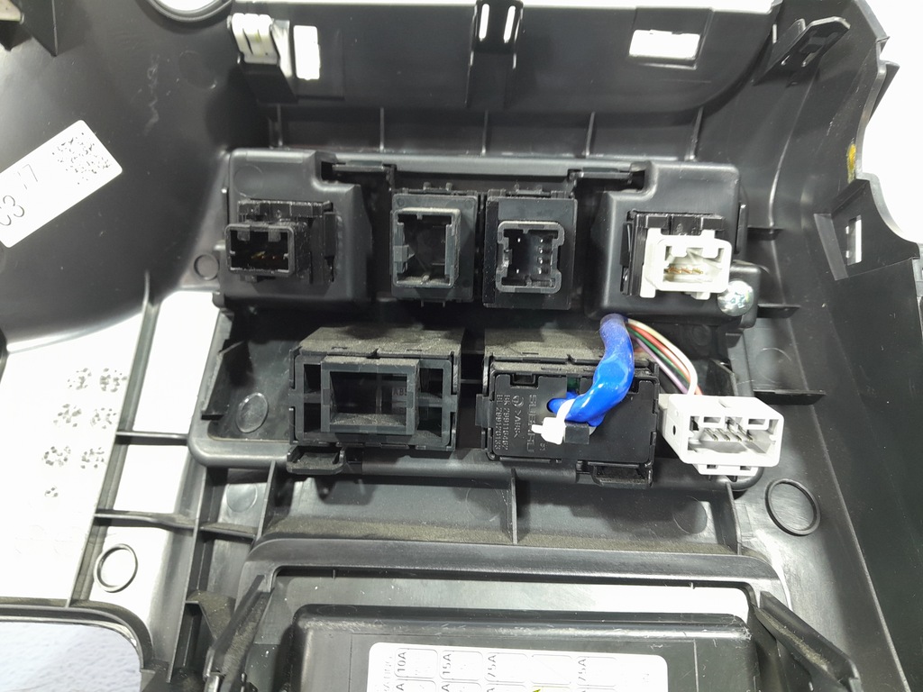 фото №5, Subaru xv lift защита консоли pod руль с переключателями 66075fj030