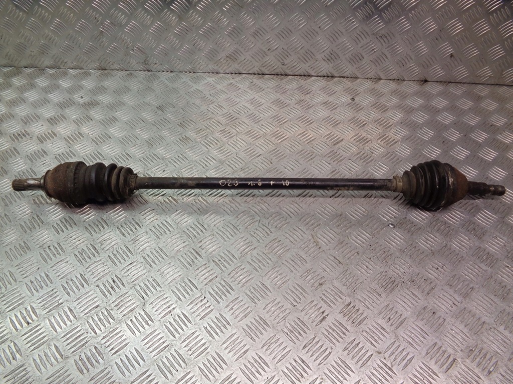 фото №1, Półośka приводной вал правая передняя opel zafira b 1.6