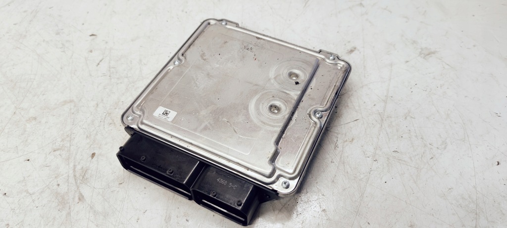 фото №5, Бортовой компьютер блок управления двигателя audi a4 a5 03l906022