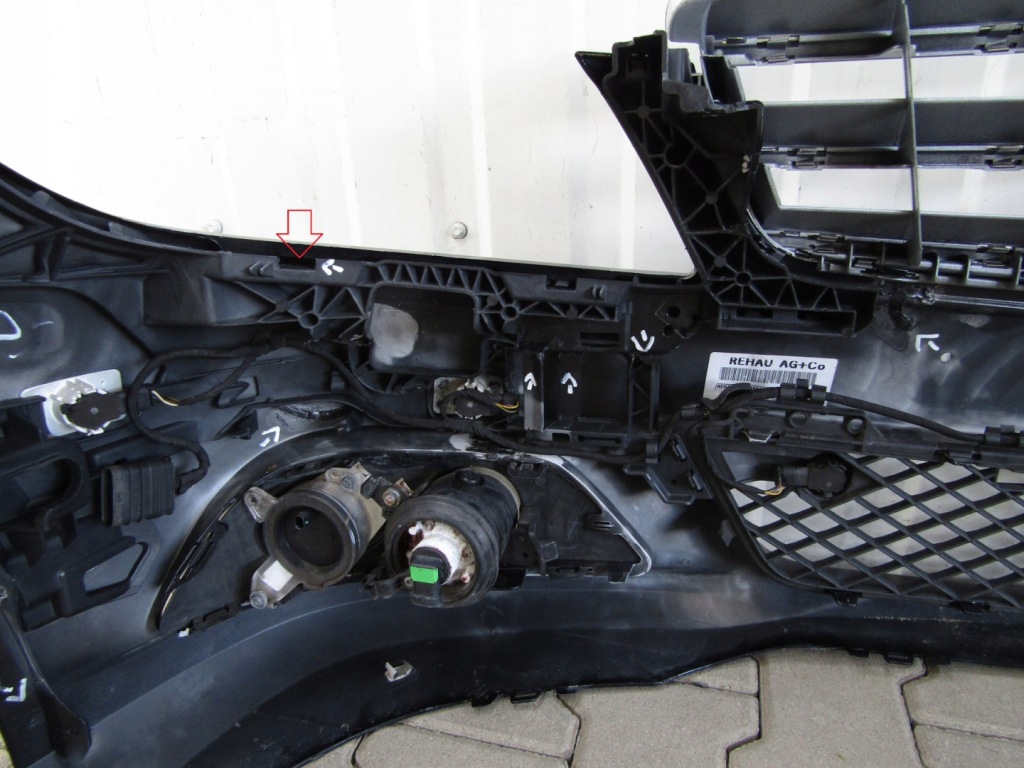 Бампер перед mercedes c-klasa w204 рестайлинг  11-14 Цена