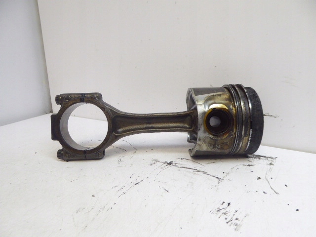 фото №5, Passat b5 поршень шатун 1.9 tdi awx