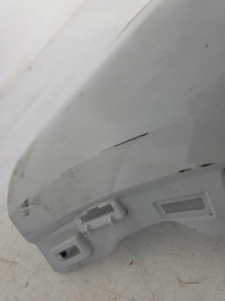 Бампер правая  перед peugeot 408 2 22- 9844514980 Цена