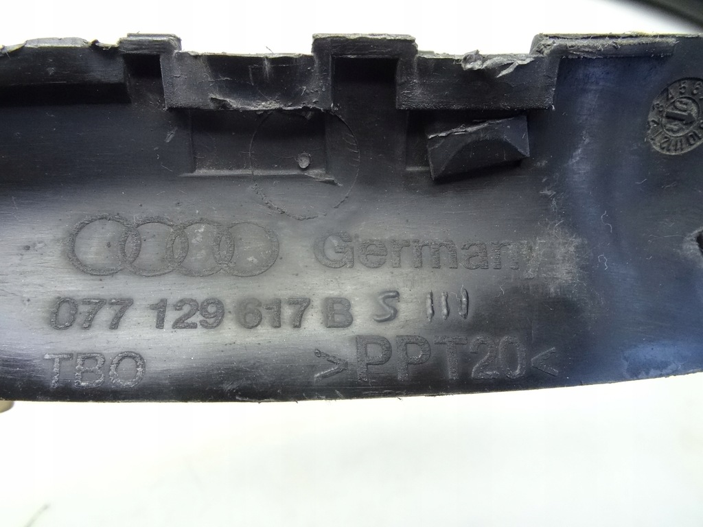 фото №7, 077129617b audi a8 d2 94-02 воздухозаборник воздуха