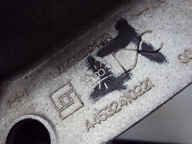 фото №4, Подушка двигателя smart forfour a453 1.0 tce 18 rok renault twingo iii