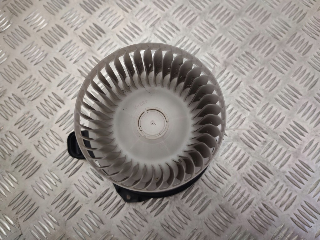 фото №3, Lexus rx 450h 2017 вентилятор обдув / воздуходувка