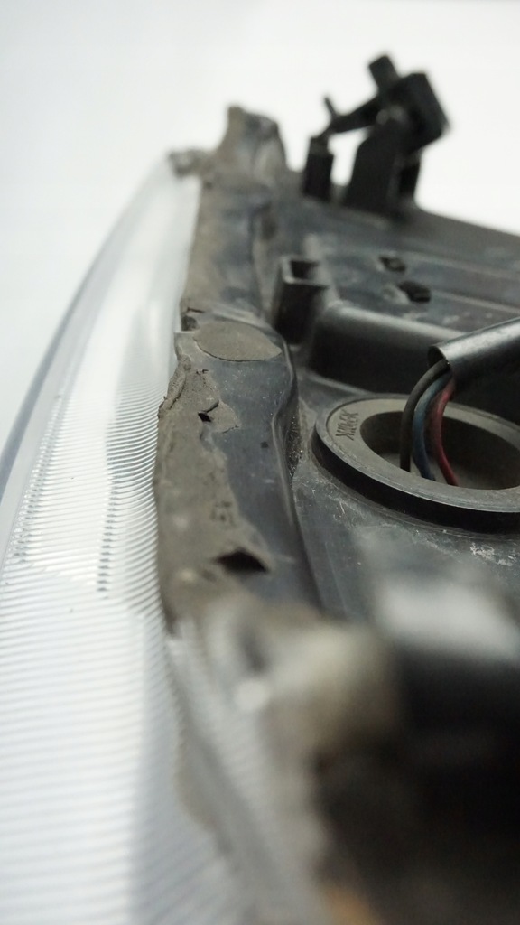 фото №12, Лампа права ксенон lexus rx 300 330 350 400