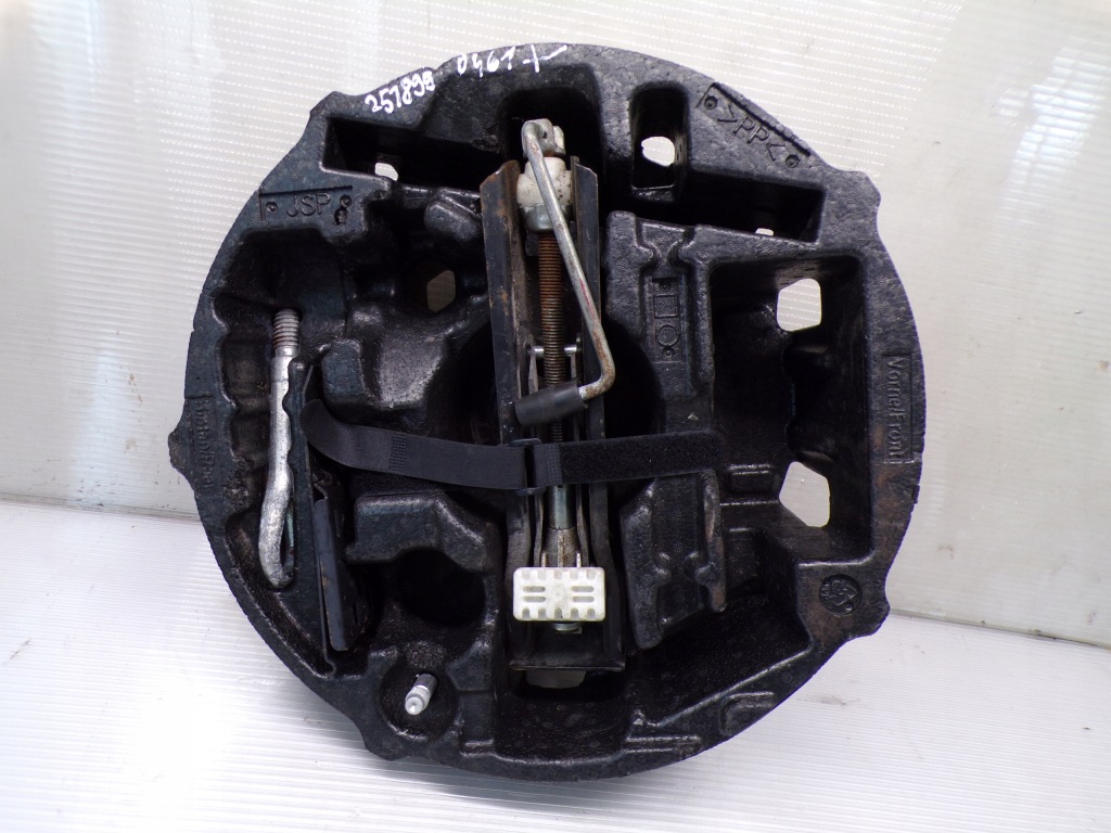 фото №1, Підйомник вкладиш колеса запасного mercedes w251