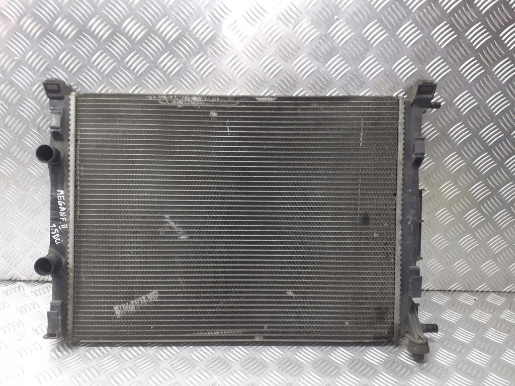 Купити Радіатор води renault megane 2 1.5 dci 8200357536