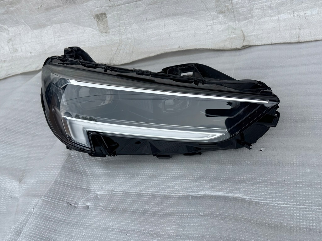 фото №1, Opel insignia b lux лампа full led правий 20-