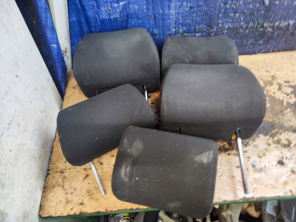 фото №1, Toyota avensis t25 підголівники перед задня комплект