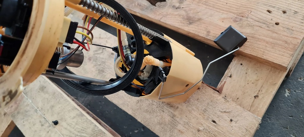 фото №11, Q5 8r помпа топлива бака 2.0 tdi 8r0919050d