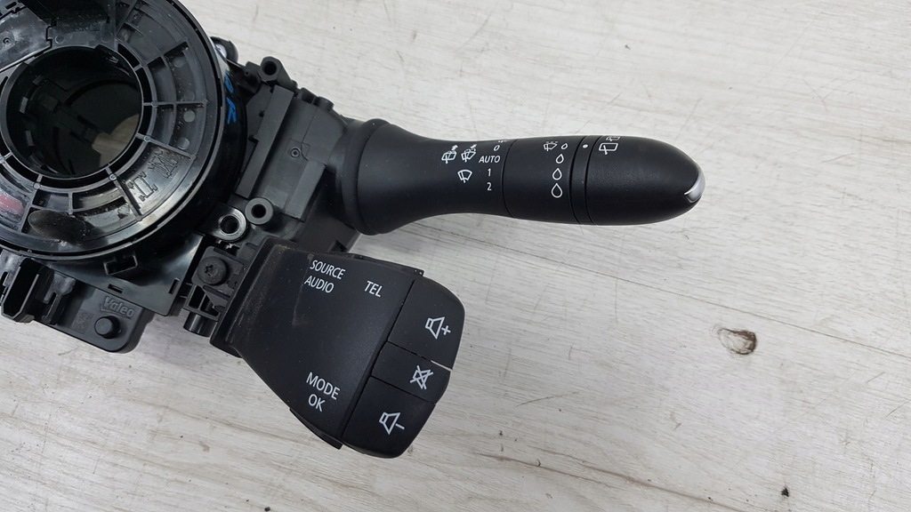 фото №2, Renault kadjar 15- перемикач комбінований стрічка eu