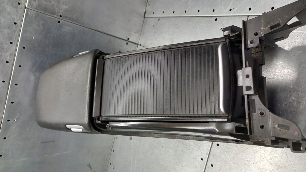 фото №7, Туннель средний volvo v70 ii lift 05r 30643515