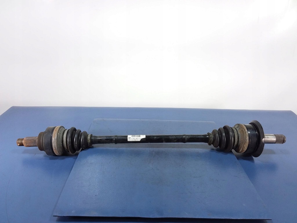 фото №1, Bmw 3 f30 f32 2.0d приводной вал правая задняя задняя 8680348