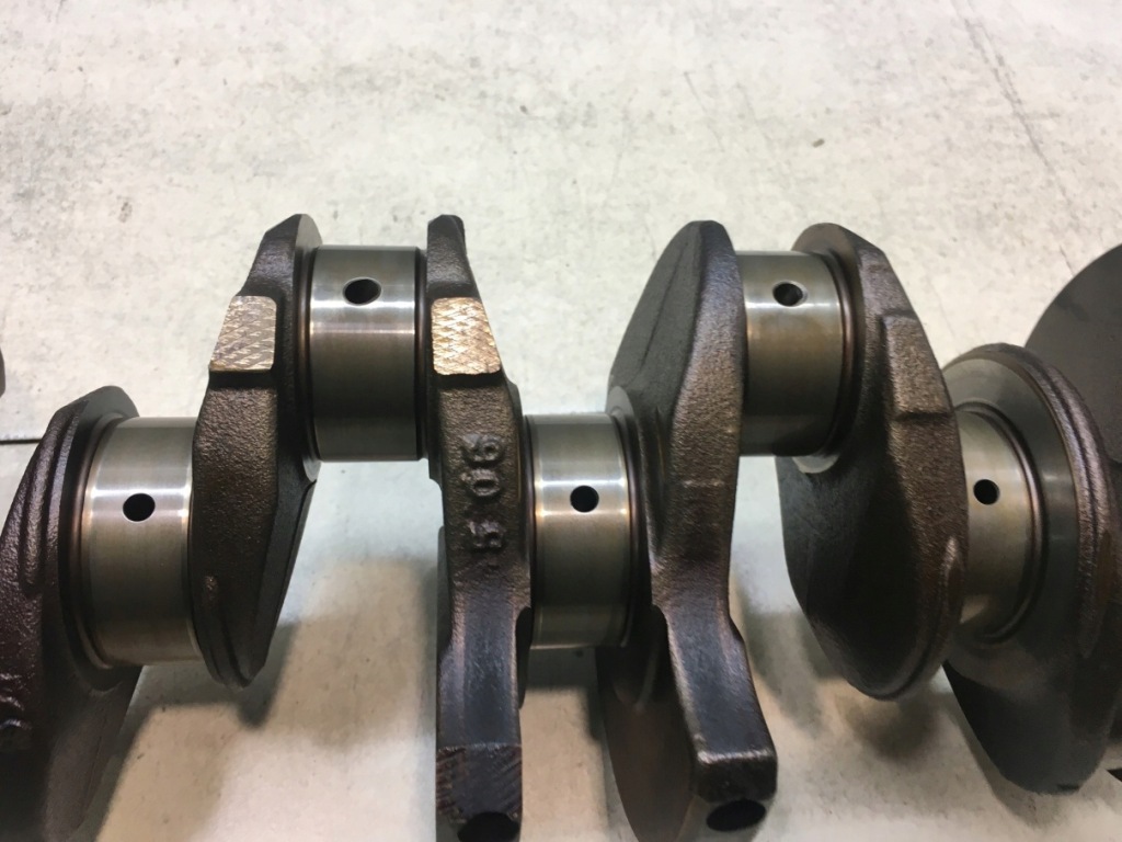 Wał колінчастий laguna 1 1.8 16v в Україні