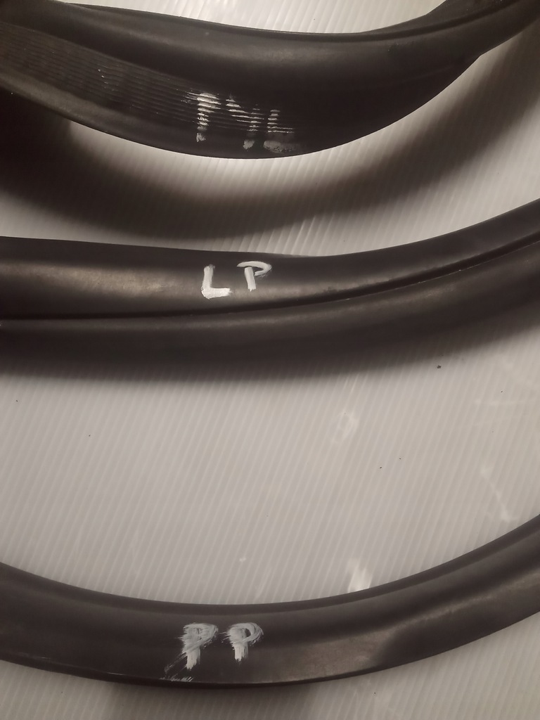 фото №2, Alfa romeo mito 3d прокладка двері права ліва