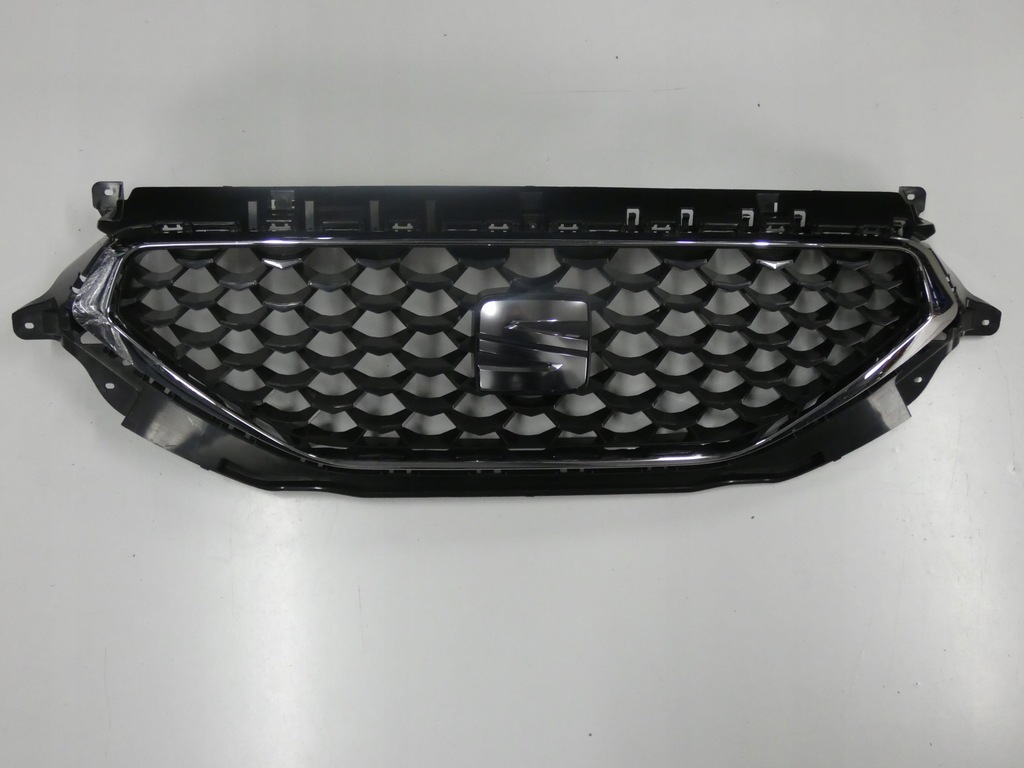 фото №1, Решётка радиатора, решётка радиатора seat tarraco lift